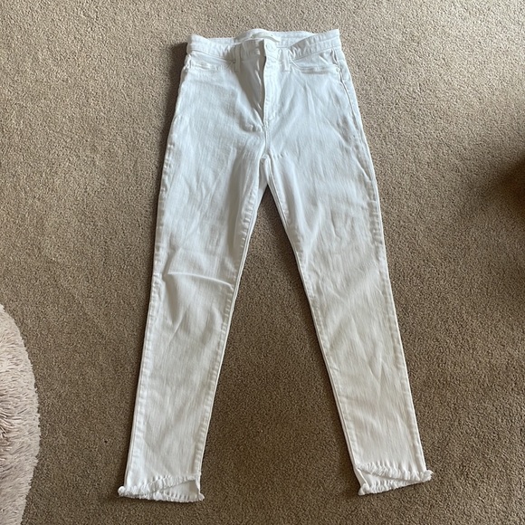 Joe’s Jeans White Skinny Jeans - Picture 2 of 7